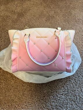 NWT Samantha Vega Pink Quilted Pearl Flutter Purse Small Size
